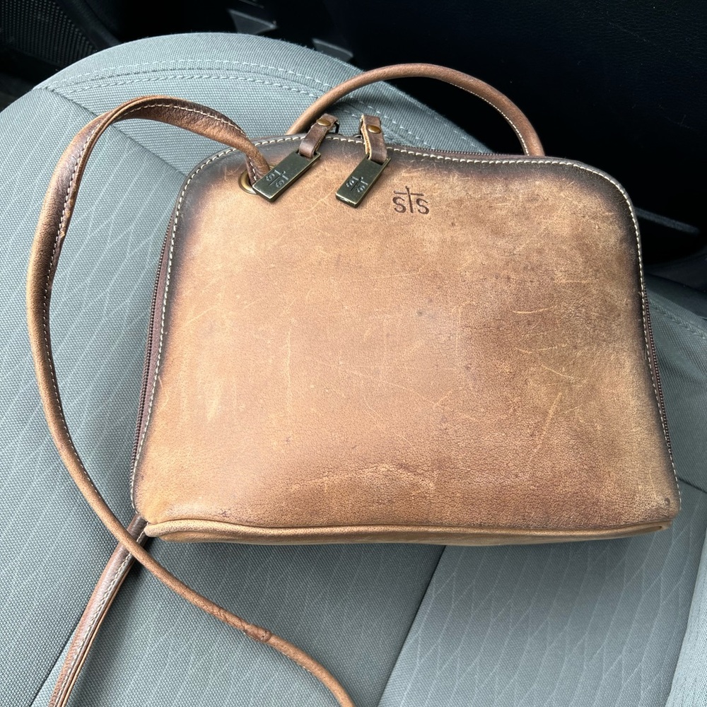 STS crossbody bag